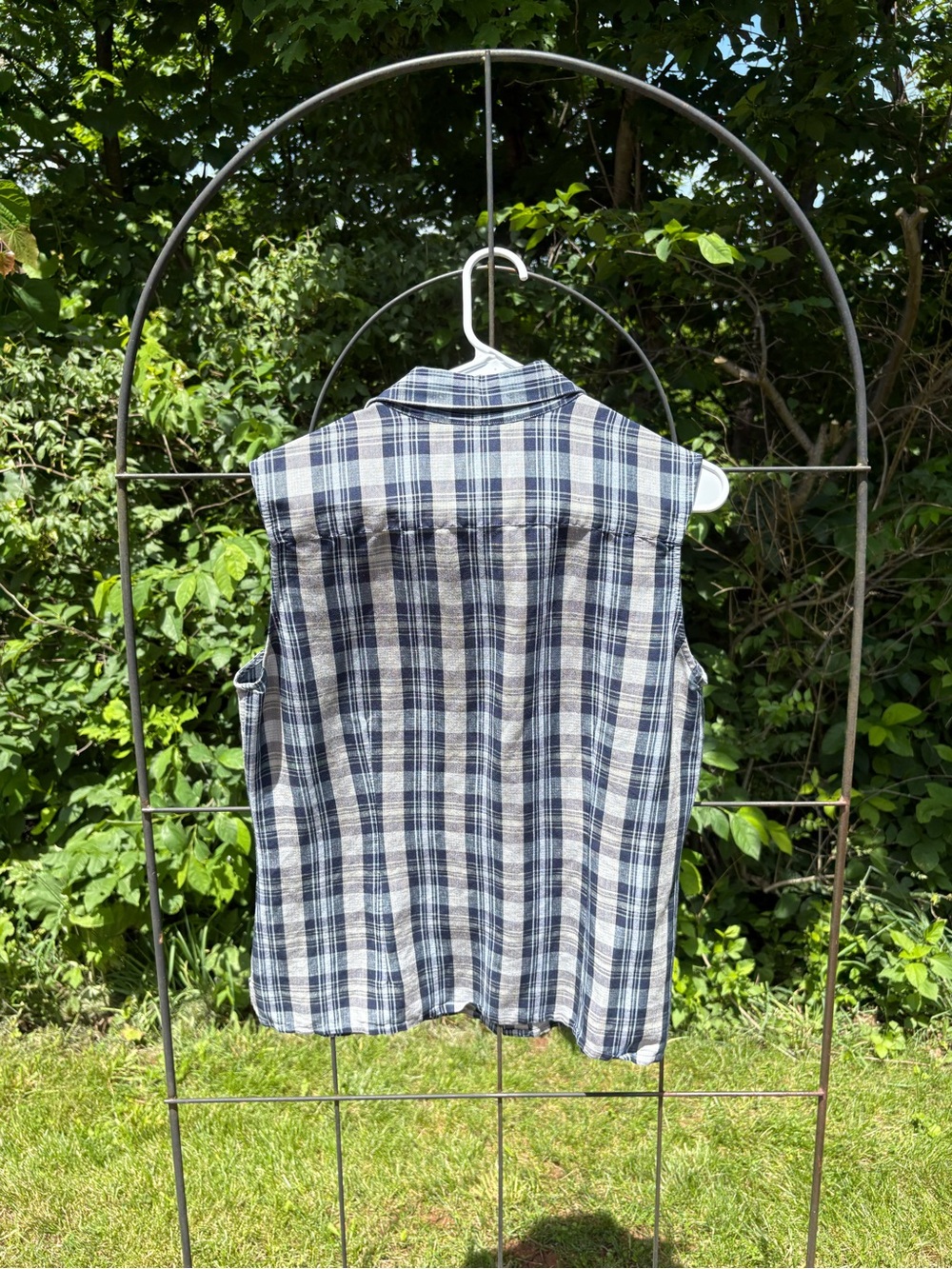 Talbots Navy Blue Beige Gray Plaid Button-Front Shirt Sleeveless Linen-Blend - Picture 10 of 12